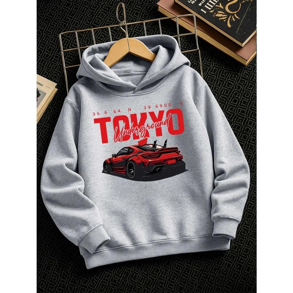Dětská mikina s fleecovou podšívkou na podzim a zimu s grafikou „Tokyo Racing“, ležérní volný střih; ideální dárek ke Dni dětí.
