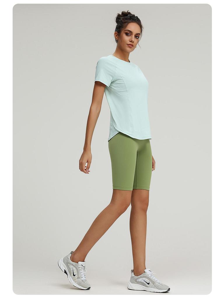 Plus Size Women's Quick-Dry Loose Fit Short Sleeve Running & Yoga T-Shirt