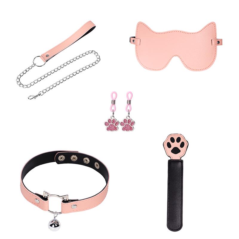 Nekomusume Flirting Set: SM Toys with Restraint Collar & Bone Gag