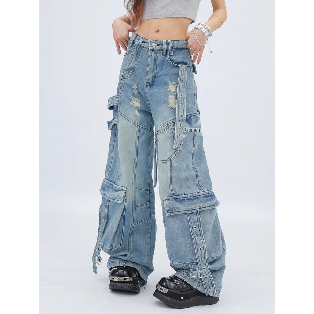 Damen Deconstructed Cargo-Jeans mit mehreren Taschen und Rissen - Gewaschen, Lockerer Gerader Weiter Bein