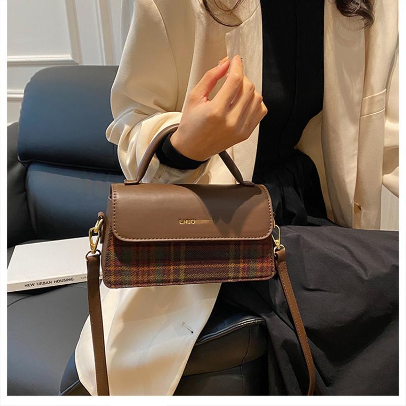 Классическая однотонная сумка на плечо высокого класса для женщин — фото 6