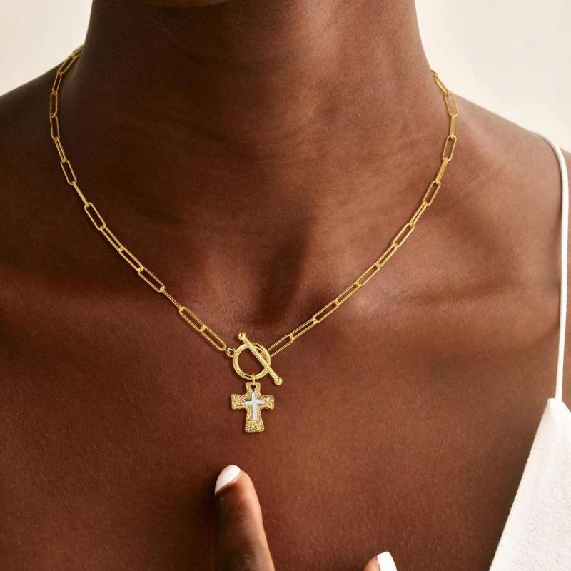 Stylish Religious Crucifix Pendant Necklace Alloy Collarbone Chain Perfect For Everyday Use And Special Occasions