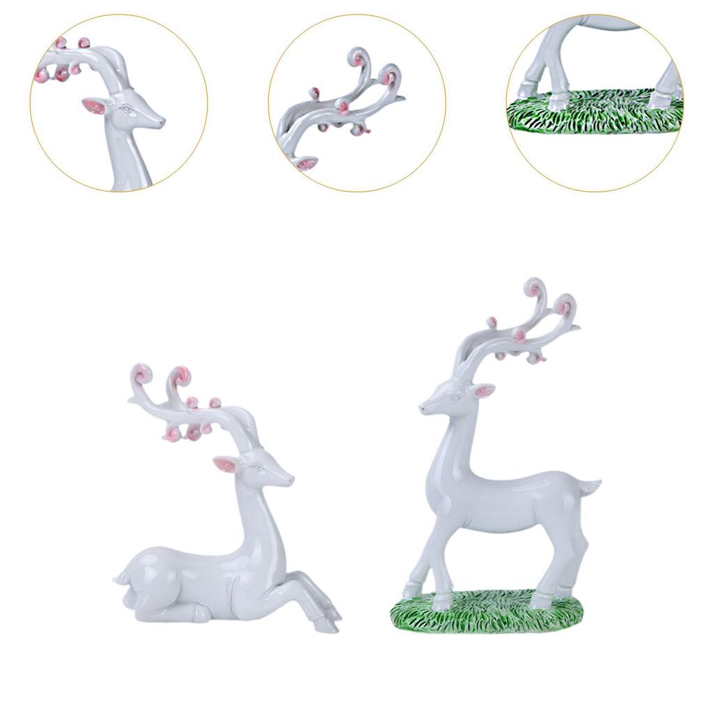 Figure Car Dashboard Decoration Reindeer Statues Resin Automotive Interior Accessories for Vehicles Christmas