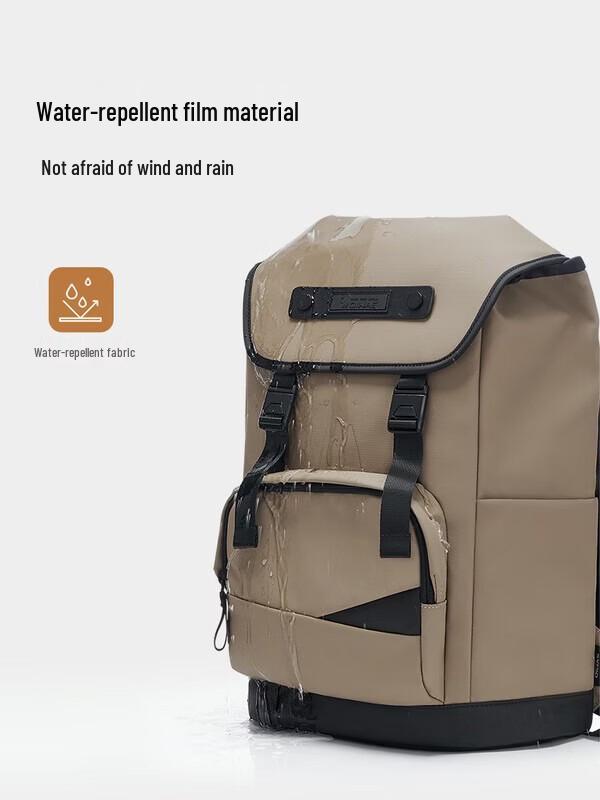 OIWAS Freestyle Large Capacity Water-Resistant Backpack