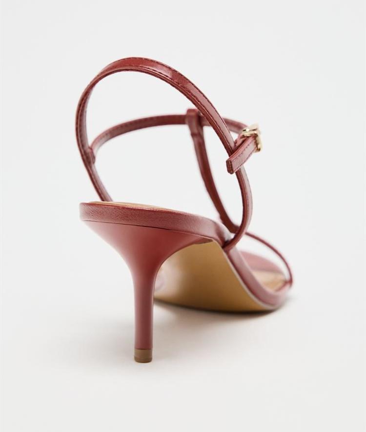 Fashion Elegant Red Ankle-Wrap Narrow Buckle Thin Heeled Sandals Women Sexy Peep Toe High Heels Summer Beach Sandals Wedding Bridal Shoe