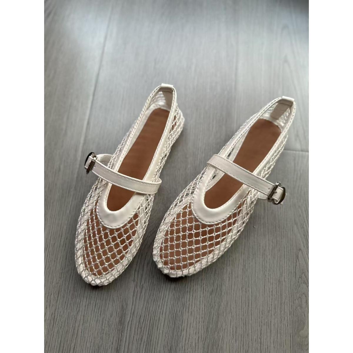 

Женские элегантные балетки - От формальных до повседневных, с амортизирующими стельками и нескользящей резиновой подошвой - Черные металлические люверсы Туфли на плоской подошве 40 белый