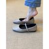 Simple square head, light mouth, one word with versatile French retro flat Mary Jane shoes