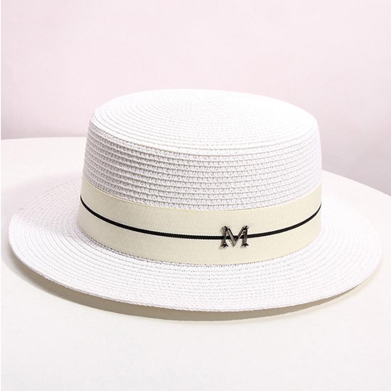 New straw hat women's summer flat top top top hat seaside vacation beach hat Internet celebrity straw hat versatile hat