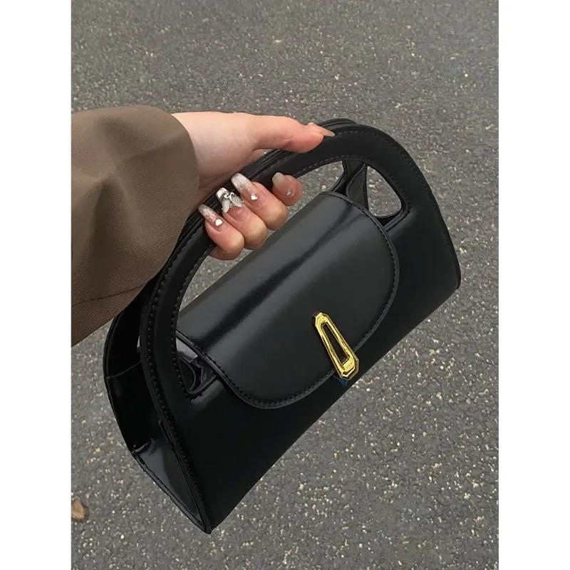 Textur Damen Tasche Herbst Winter neu High-End Nischendesign Umhängetasche schwarz Lackleder Schultertasche Mode