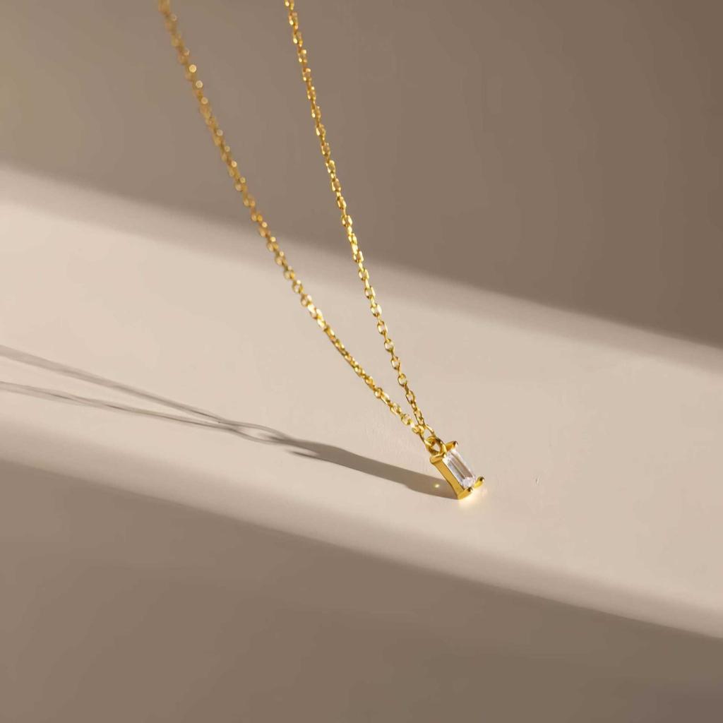S925 Sterling Silver Zirconia Perfume Bottle Pendant Necklace for Women - Luxury Fashion Design with High-End Lock Feel Bone Chain