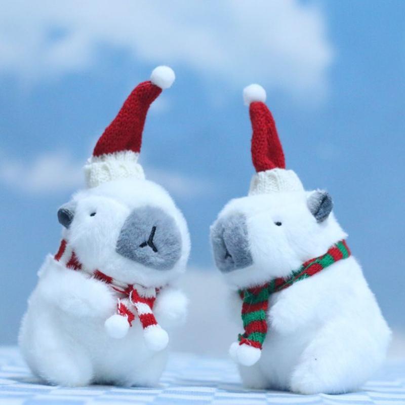 Christmas Capybaras Plush Toy Keychain Soft Doll Pendant Soft Hanging Ornament Suitable for Car Keys and Backpack Decors