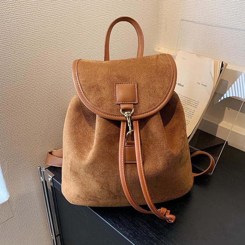 Premium Sense Bag Women's Large Capacity 2025 New Fashion Versatile Backpack Matte Schoolbag Niche Going Out Backpack