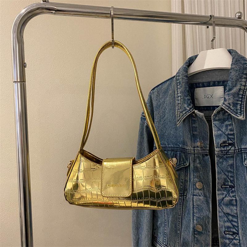 Fashionable Shiny Surface Shoulder Bag For Daily Use Available In Multiple Colors