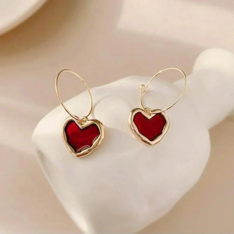 Wine Red Heart-shaped Earrings for Women Simple Temperament Versatile Personality Earrings Niche Jewelry Accessories Earrings