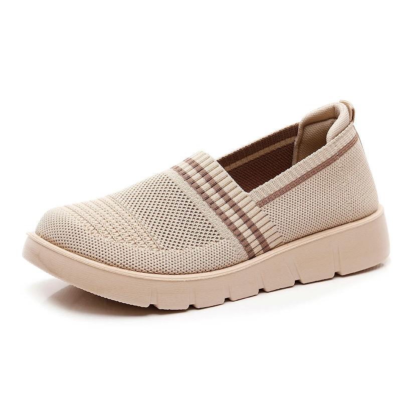 2025 summer women's old new versatile soft-soled old Beijing cloth shoes casual breathable flat-soled single shoes soft-soled mother shoes