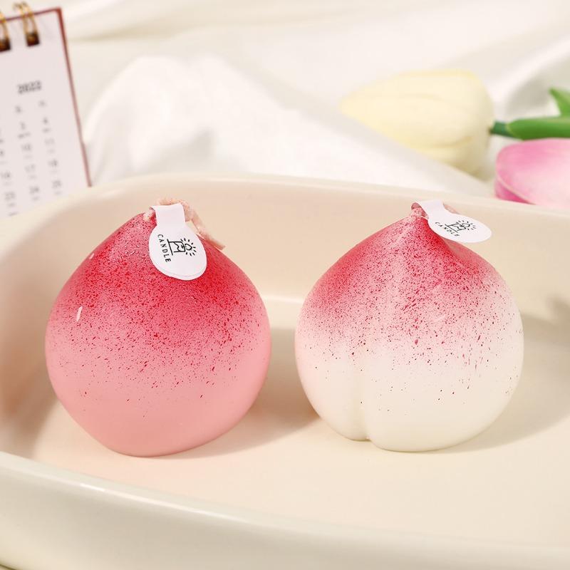 1/2PCS Peach Shape Scented Candle Household Creative Simulation Fruit Fragrance Souvenir Candle Ornament Birthday Gift