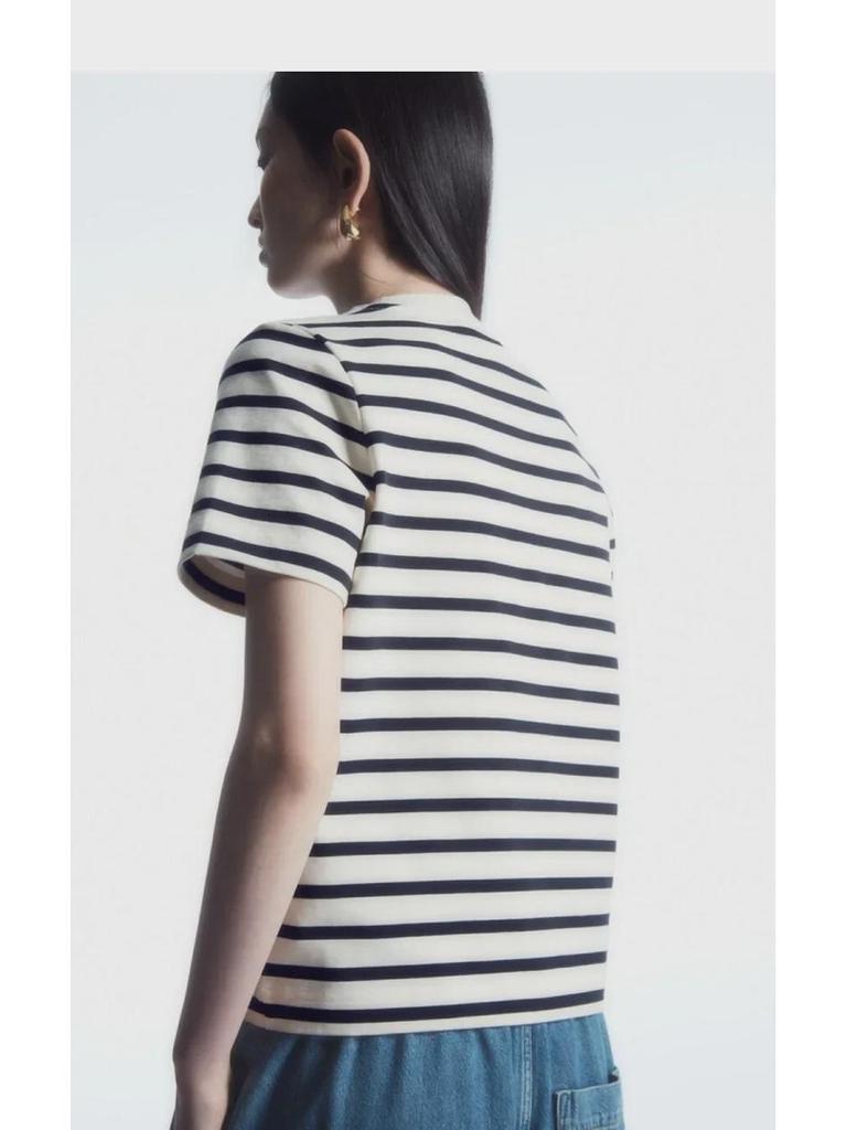 Koszulka damska COS Style z blokami kolorów, z okrągłym dekoltem i krótkim rękawem - Wiosna 2024