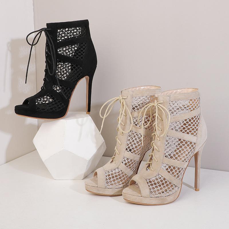 Модные летние босоножки с открытым носком — фото 6