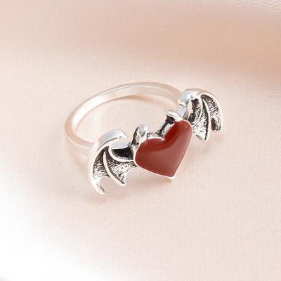 Hip Hop Demon Bat Wings Dripping Oil Red Love Ring Ring Vintage Temperament Ring