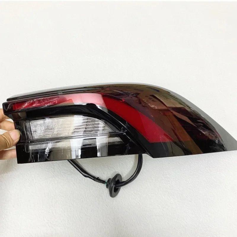 Dongfeng Fengxing T5 EVO Taillight: Rear Anti-Collision, Turn Signal, Brake Light Combo