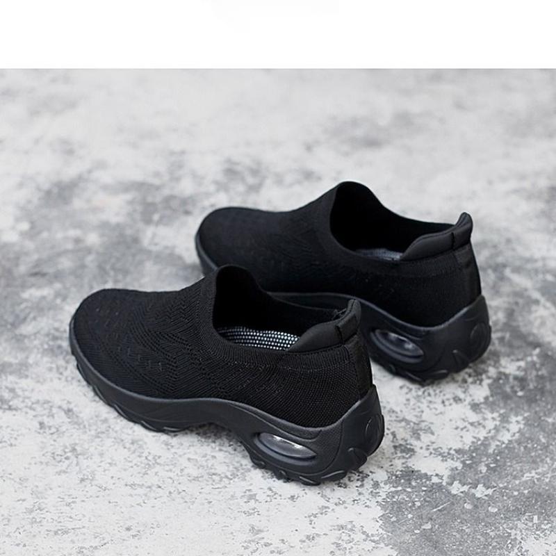 Women Fashion Casual Shoes Mesh Slip On Flats Loafers Ladies Designer Sneakers Hollow Out Breathable Women's Moccasins