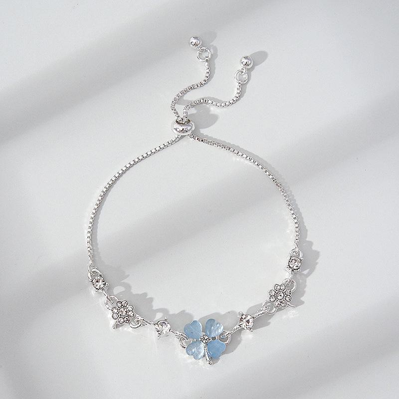 Lucky Four-Leaf Clover Adjustable Green Cat's Eye Bracelet for Women (Mori Style)