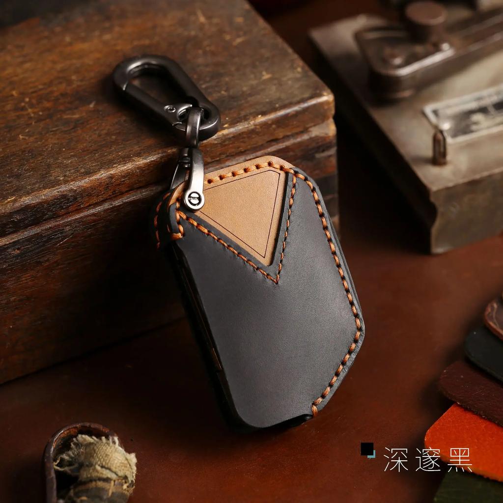 Leather Car Key Cover Keychain Holder Case Protector for Jeep Wrangler JL JLU Folding Flip Remote Shell Bag Set Accessories