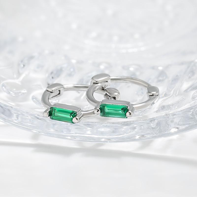 Mini Green Compact Square Earrings Ear Buckles French Retro Lamp Luxury High-End Element Ring Square Emerald Earrings