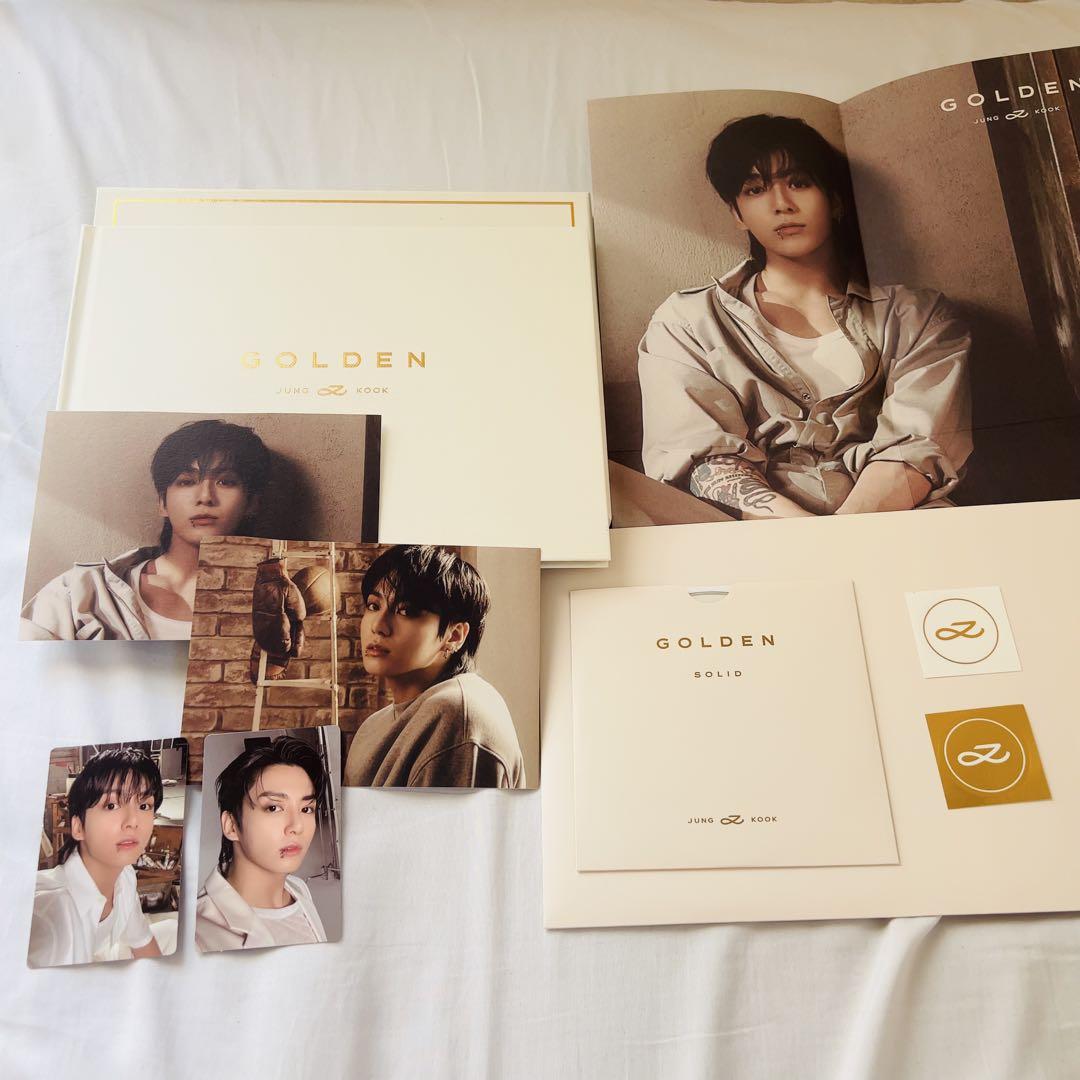 

[USED] GOLDEN Album Photobook Set