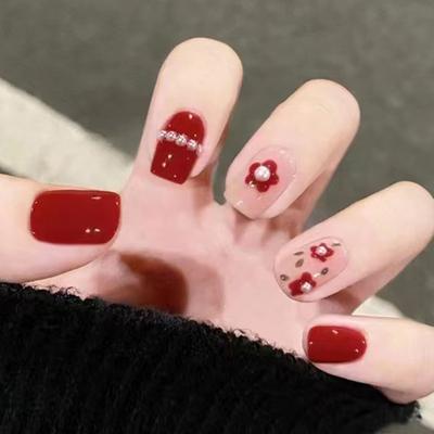 24 Stück Niedliche Neujahrs-Feiertagsatmosphäre Tragen Nagel Perle Blume Braut Maniküre Box Falscher Nagel