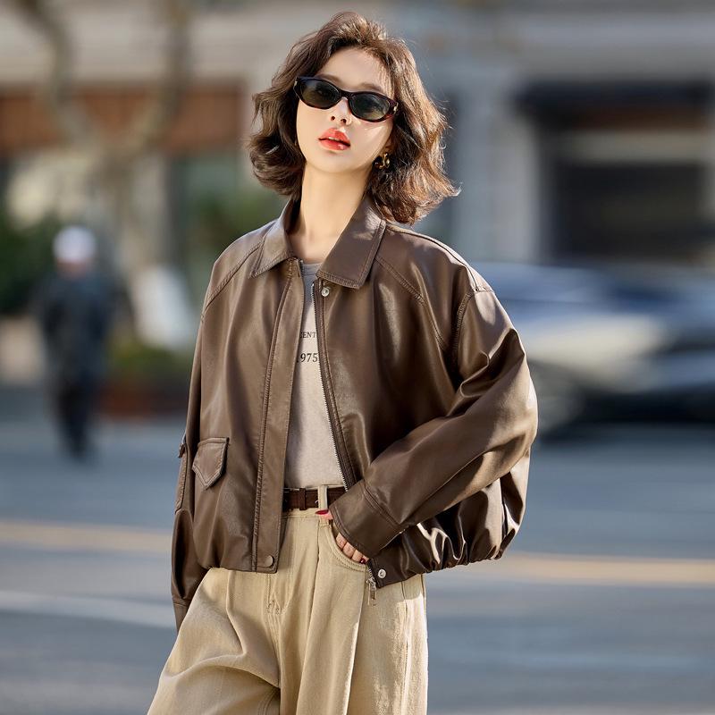 Women's Versatile Genuine Leather Jacket - Short Petite Fashion Lambskin Coat for Spring and Autumn 2025