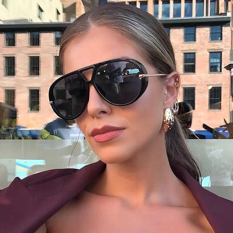 Nuovi Occhiali da Sole Rotondi alla Moda per Uomo Donna Montatura Lusso Retro Doppio Ponte Lenti UV400 Occhiali