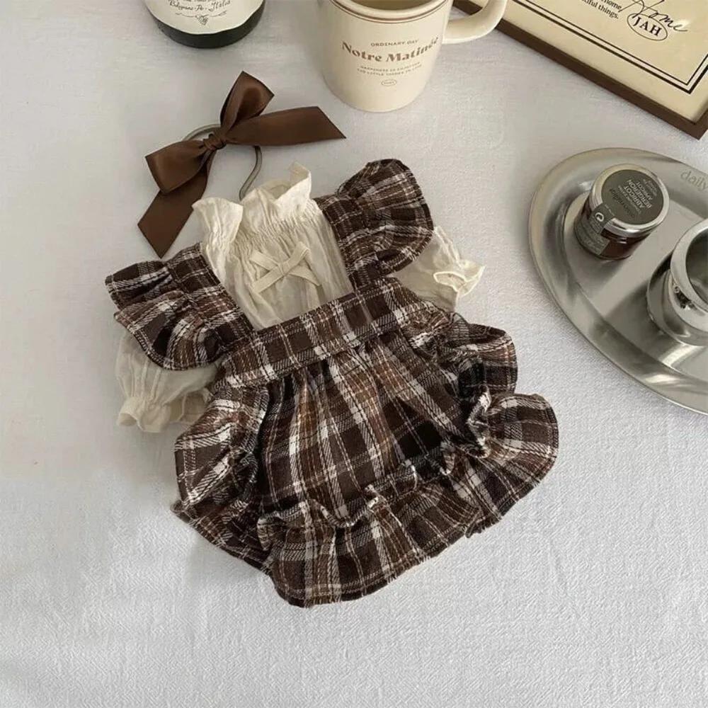 Retro Pet Plaid Strap Skirt Soft Breathable Cat Plaid Pleated Shirt Thin Design Flying Sleeve Pet Clothes Four Season