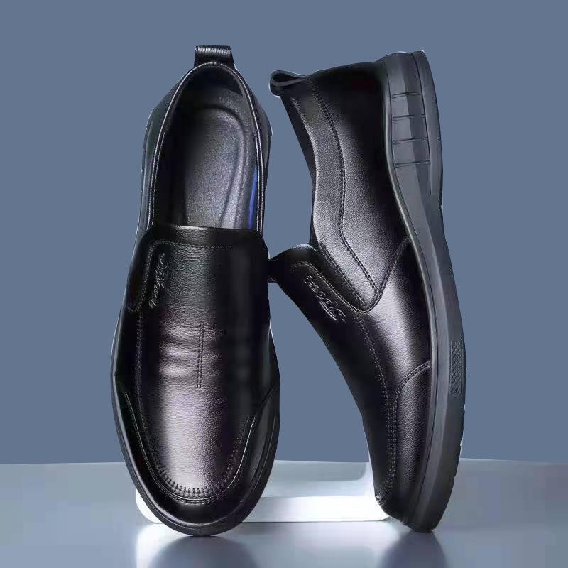 Medium Leather Shoes British Style Four-season Soft-soled Feet Round Head Shoes Business Comfortable Casual Leather Shoes