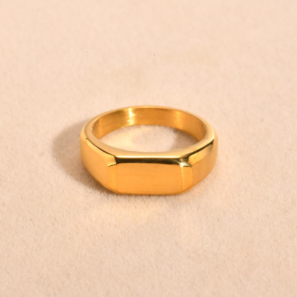 Signet Ring for Men Women,Stainless Steel Personalized Pinky Rings Initials Letter Ring,Engraving Husband Gift for Him