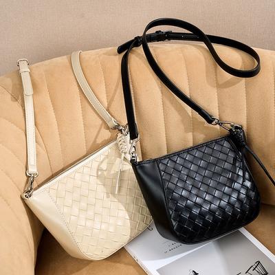 Leather Women's Bag Messenger Bag Women's New Summer Versatile Commuter Cowhide Woven Shoulder Bag