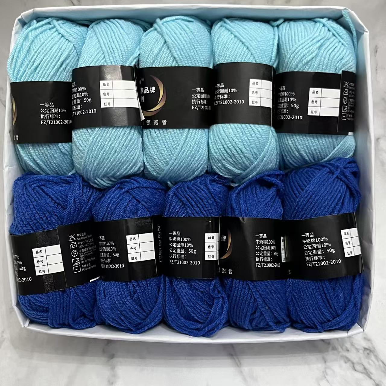 

10 шт./Лот Молочный Хлопок Пряжа 500 г Мягкая Отобранная Окрашенная 4-слойная Пряжа для Вязания Набор для Вязания Крючком Вязаных Сумок Свитера Шарфа Принадлежности для Вязания