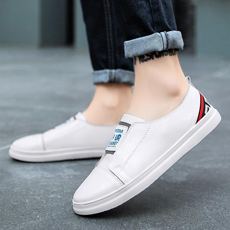 Fashion Comfortable Summer Skate Shoes New Light Casual Shoes for Men Breathable Flats Mens Classic Sneakers Slip on Man Leather Shoes