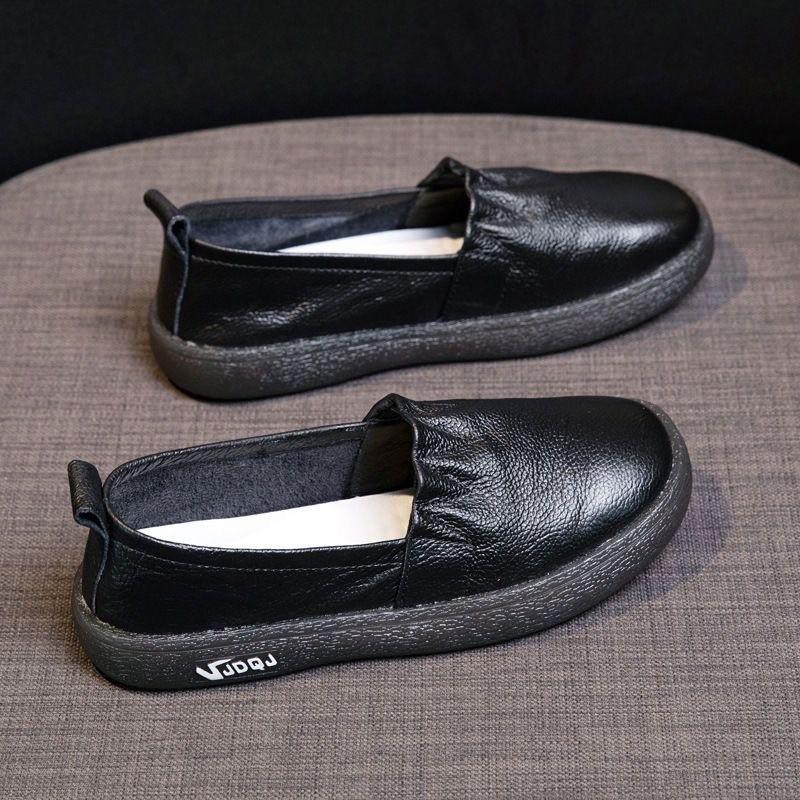 2025 new soft leather hollow white shoes women's spring and summer new one-pedal nurse shoes soft-soled casual flat-soled single shoes