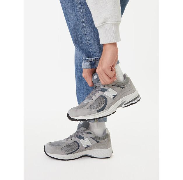 Кроссовки New Balance M2002RST