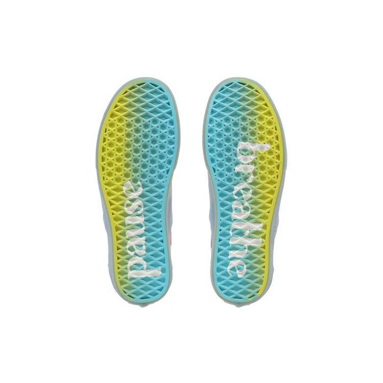 Slip-On Classic Vans 'Cultivate Care' VN000XG88MC