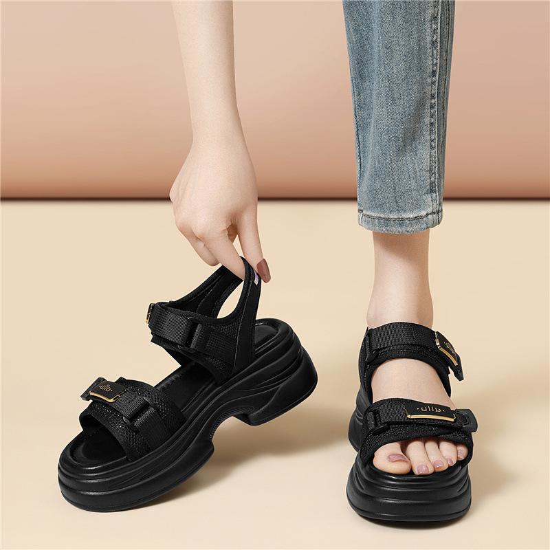 

Hollow women s sandals women s summer new soft-soled not tired feet single shoes wide feet thick-soled sports versatile sandals 34