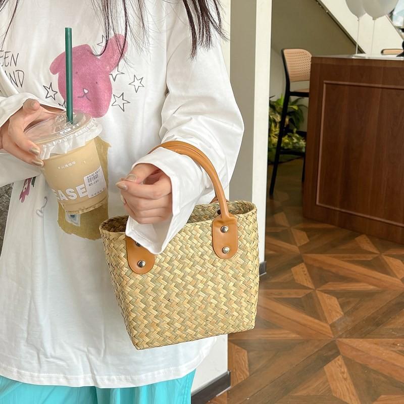 Retro Woven Handheld Tote With Letter Design For Summer Casuals