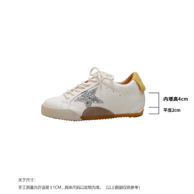 6 Age-reducing Stars Are Old and Polished Women's Shoes Are Casual and Versatile, and the Inner Height of the Board Shoes Increases.