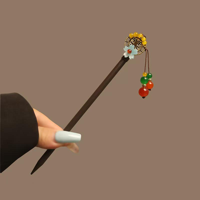 Elegant Red Rose Tassel Hairpin - U-shaped Hair Accessory for Women, Perfect for Updos and Traditional Attire.