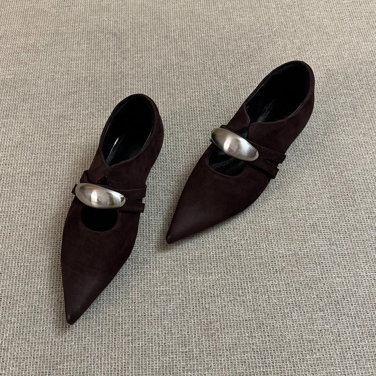 

Ретро туфли-лодочки с острым носком, без каблука, женские, новые, с металлической пластиной, универсальные для работы, Мэри Джейн 40 коричневый