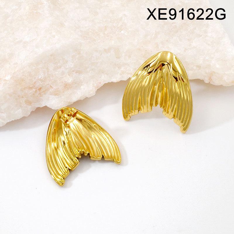 Elegant Leaf Design Earrings for Women - Titanium Steel, European & American Fashion, High-End Feel Jewelry