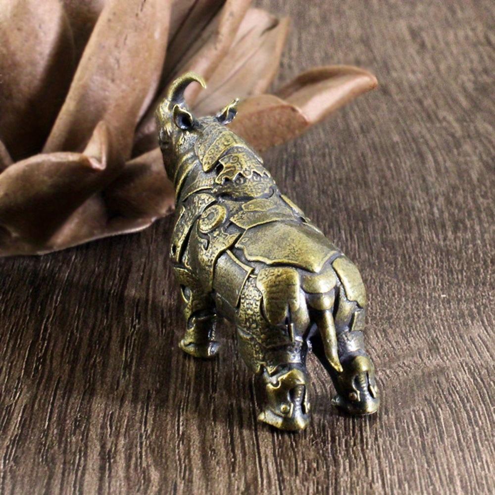 1pc Brass Do Old Solid Rhinoceros Sculpture Desktop Study Car Office Animal Decoration Creative Small Ornaments Car Decoration
