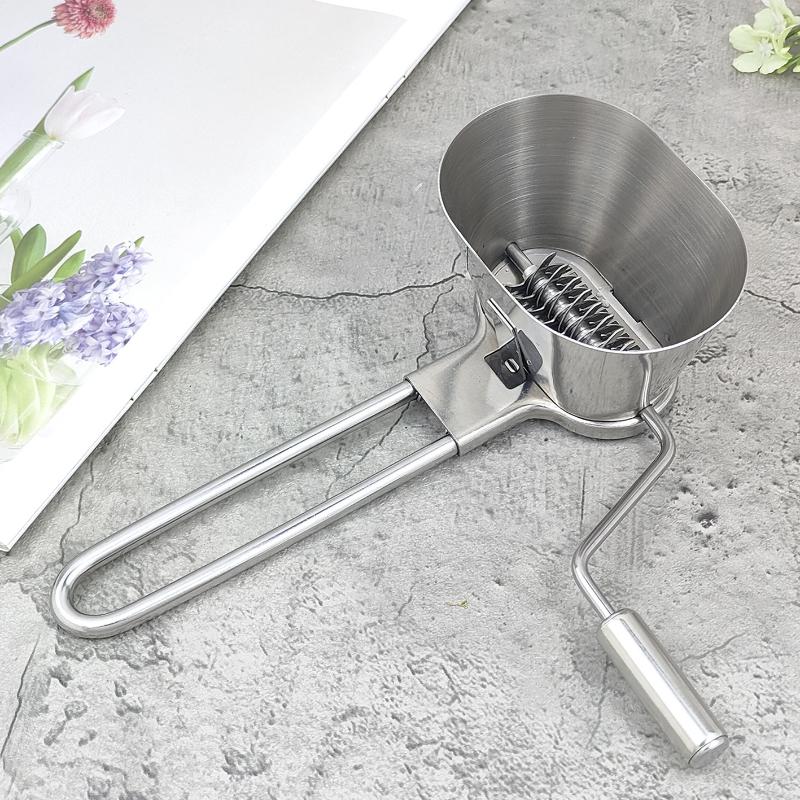 Trituratore per Erbe Acciaio Inossidabile Grattugia Rotante per Verdure Trituratore per Prezzemolo Vaniglia Tritatutto per Coriandolo Menta Macinazione Manuale in Metallo