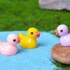 50 Stück Bunte Mini-Harz-Enten Mini-Figuren für Landschaft Mini-Enten Mikro-Feen Gartenlandschaft Puppenhaus Dekorationen
